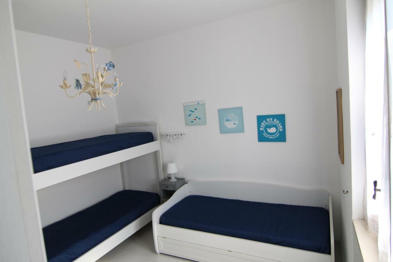 Sea Cottage In Pinewood Marina di Ginosa Room photo